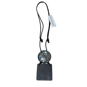 NWT decouture Tosti Pendant Necklace